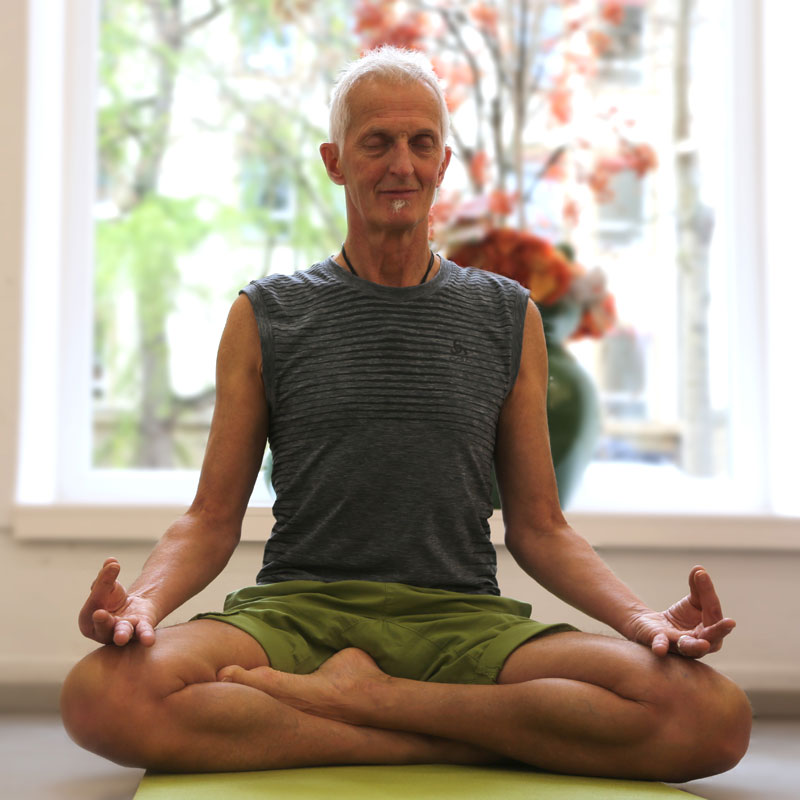 Bedeutung der Arbeit mit dem Geist im Yoga - Yogaschule Stefan Engemann